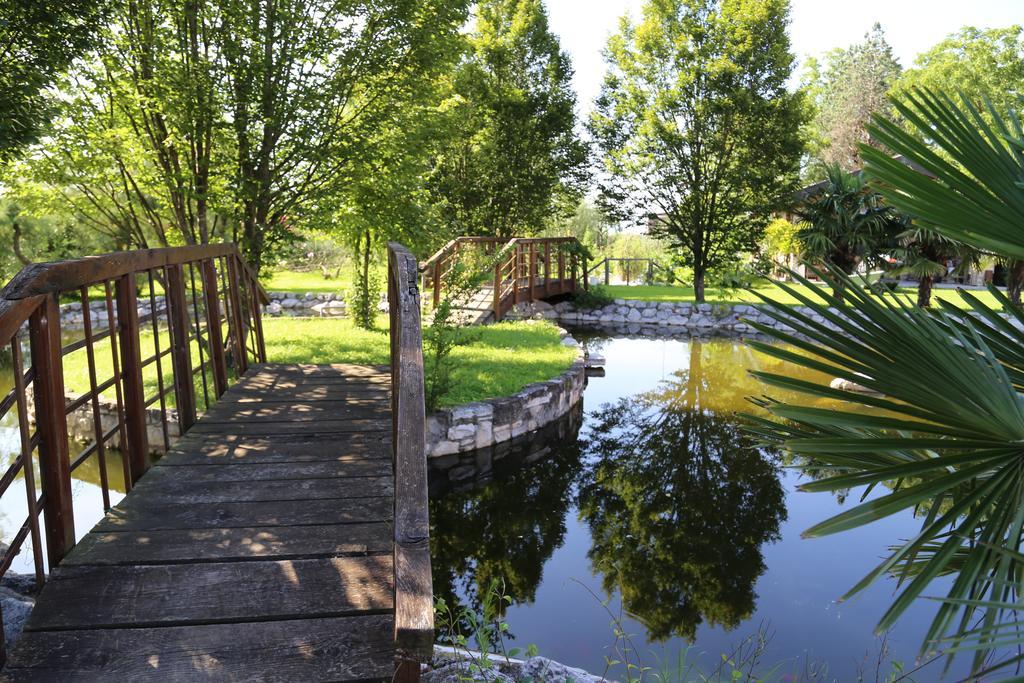 Bed and Breakfast Isola Di Wight San Michele al Tagliamento Exterior foto