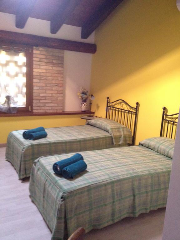 Bed and Breakfast Isola Di Wight San Michele al Tagliamento Exterior foto